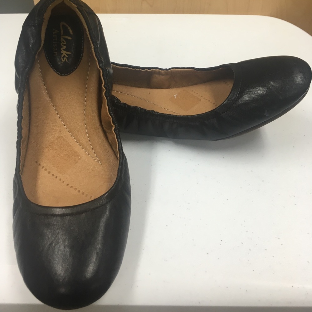 🔥Sold🔥Clarks Artisan Flats